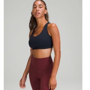 Lululemon Free to Be Elevated sports bra Light Support,DD/DDD(E) Cup sz 6 Navy